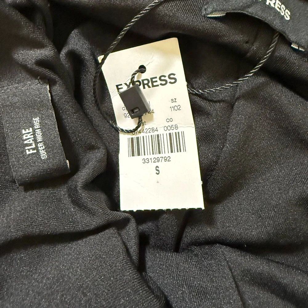 Express Super High Waisted Sequin Flare Pant Black Size Small - Picture 9 of 10
